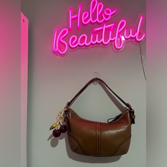 Coach Small hobo Shoulder Bag in Camel - Picture 7 of 7